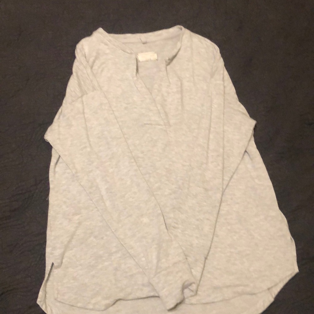 Lou and Grey top